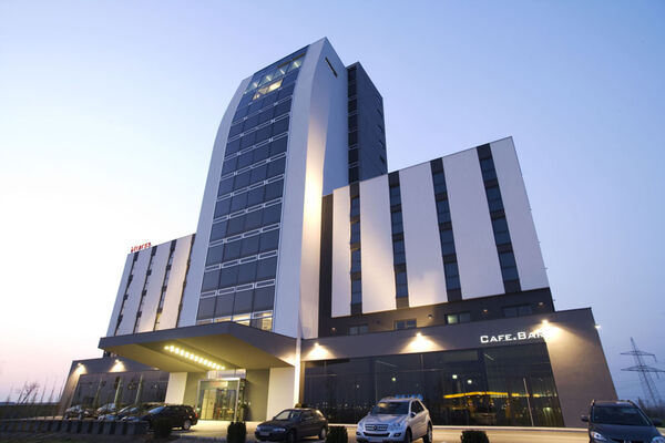 Pannonia tower aussen
